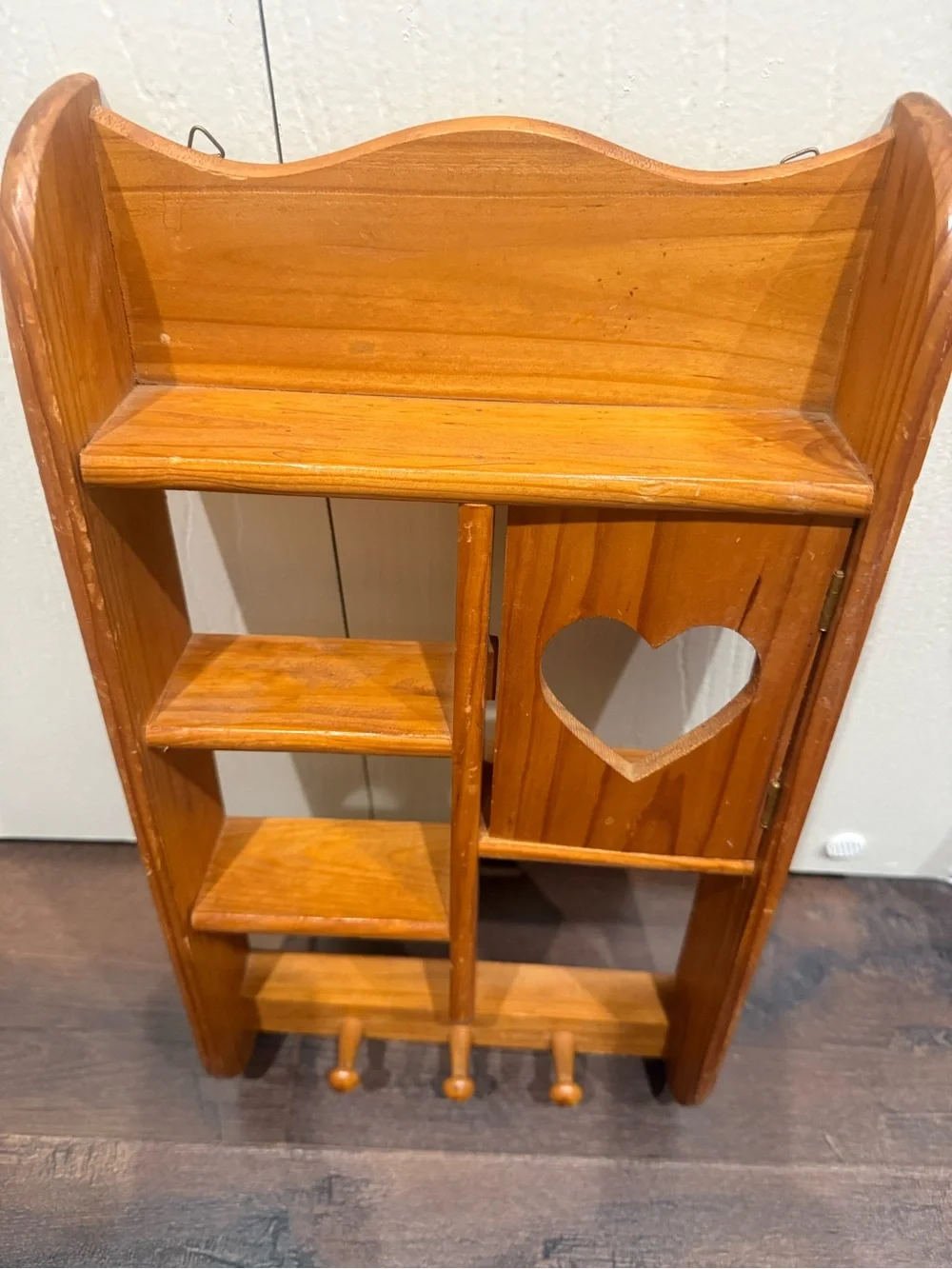 Vintage Wood Wall Curio Heart Cut Out Shadow Box Cubby Cottagecore Display Shelf